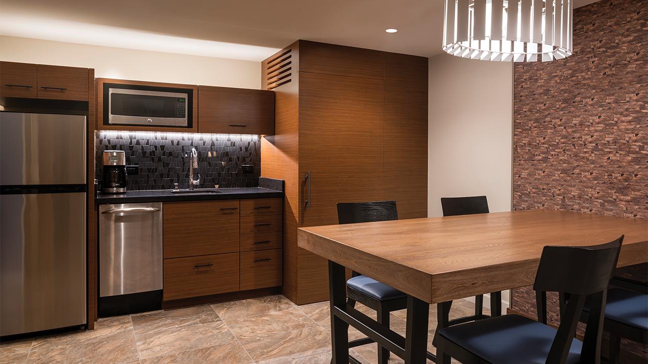 Pool View Kitchen (1-Bedroom Suite)